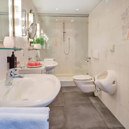 Penthouse - Jacuzzi - Bbq - Dachterrasse *