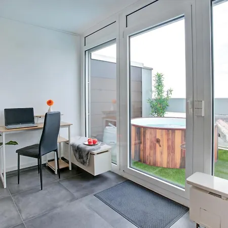 Penthouse - Jacuzzi - Bbq - Dachterrasse